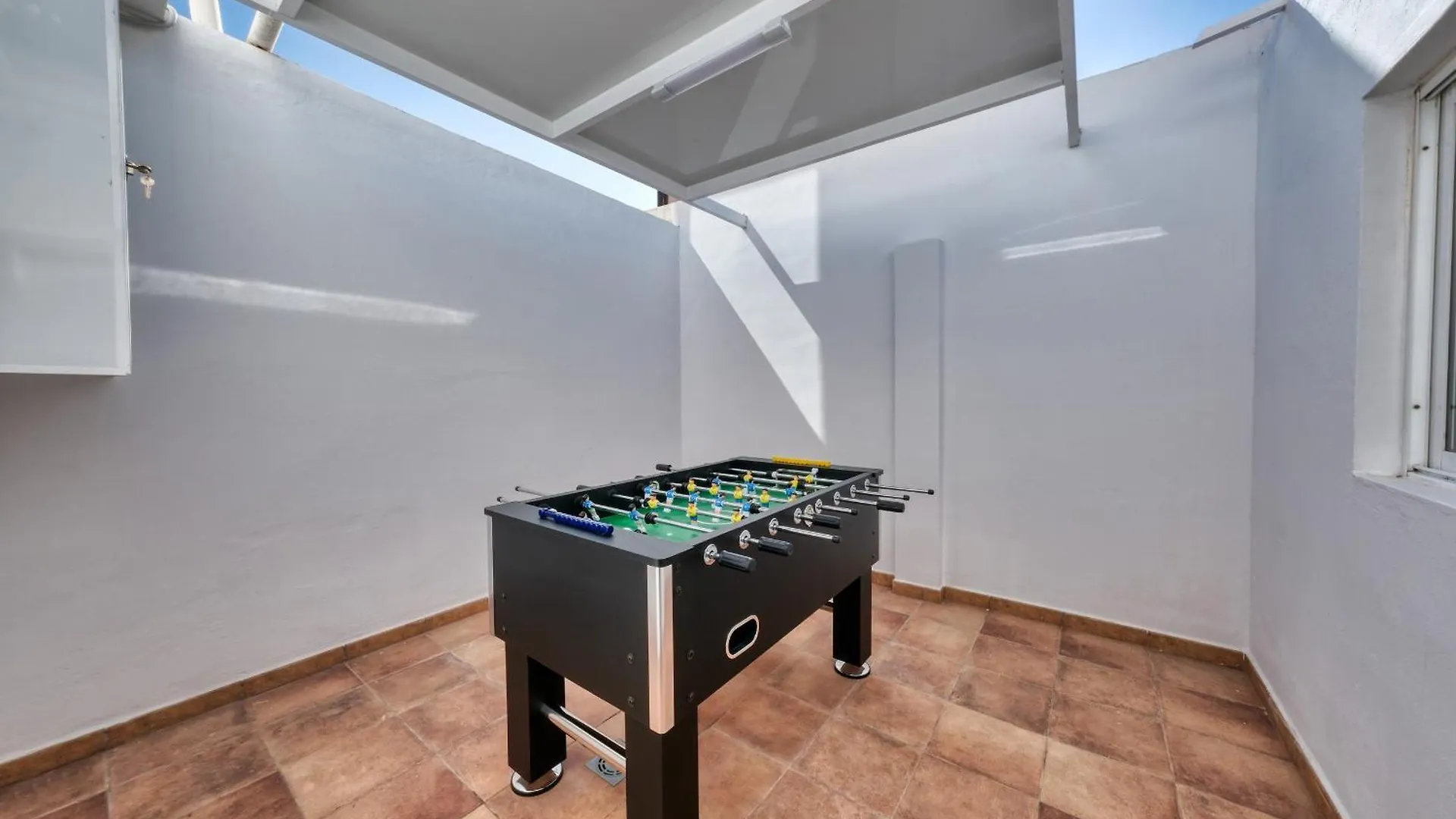 Villa Flaminia Art With Jacuzzi-400M From The Beach Puerto del Carmen